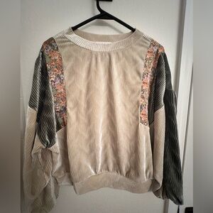 THML Anthropology 3/4 sleeve print  fall top.
